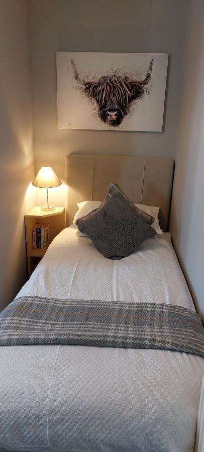 Riverbank Guesthouse อินเวอร์เนส ภายนอก รูปภาพ