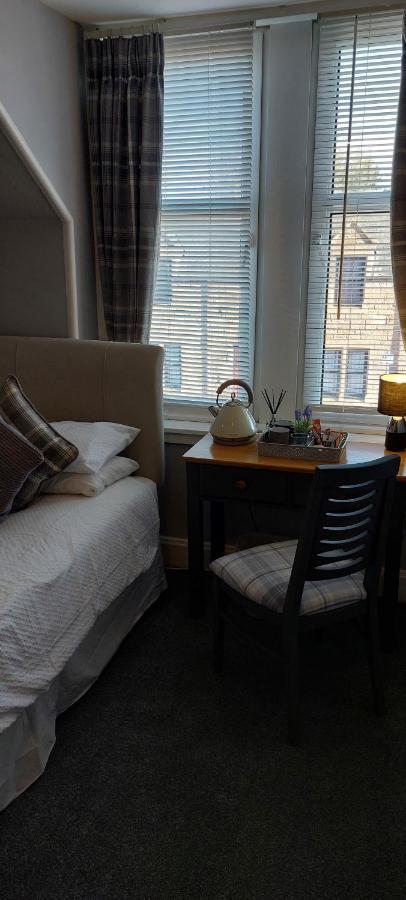 Riverbank Guesthouse อินเวอร์เนส ภายนอก รูปภาพ